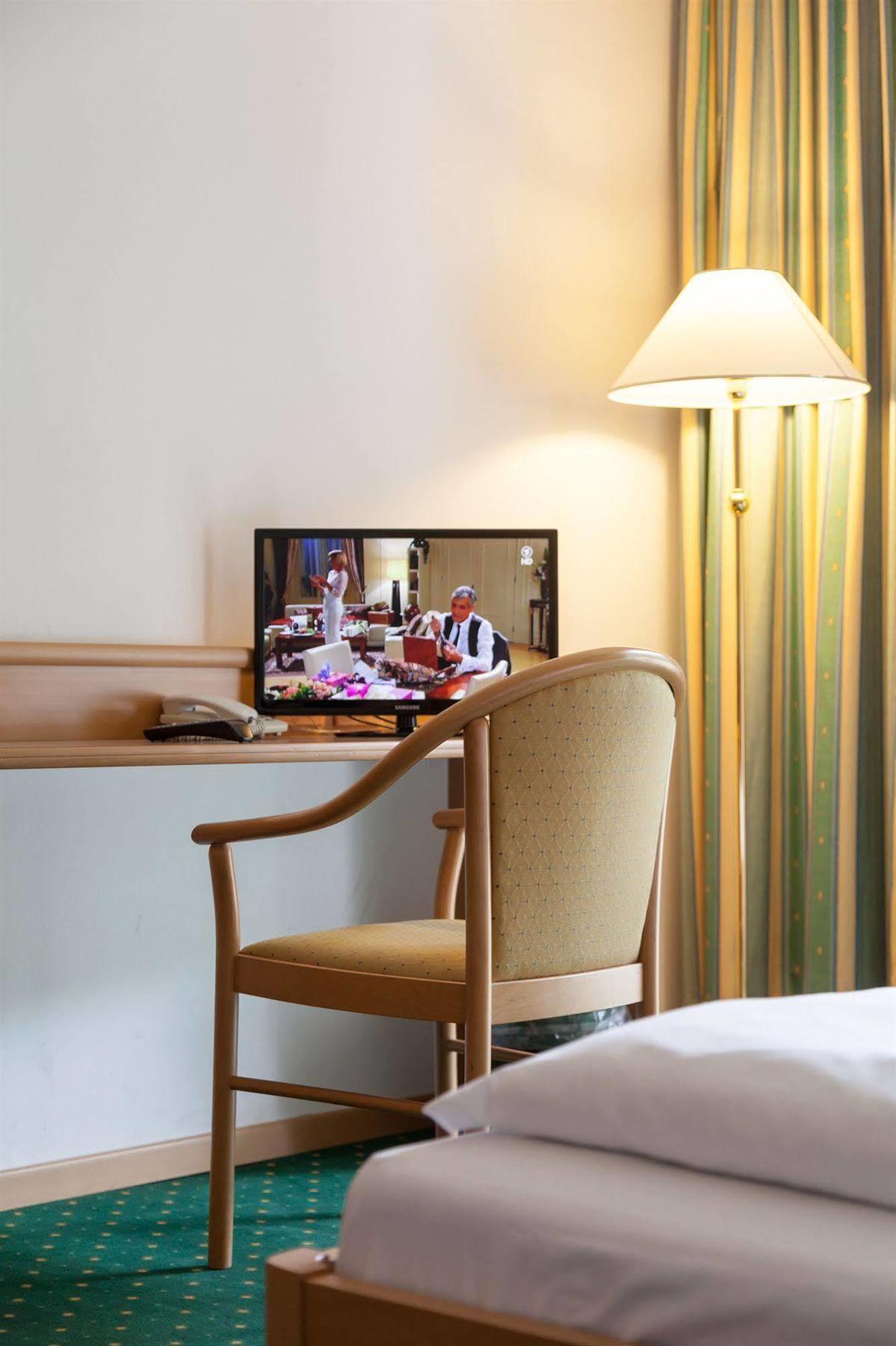 Hotel Brenner - Stop & Go فيبيتينو المظهر الخارجي الصورة